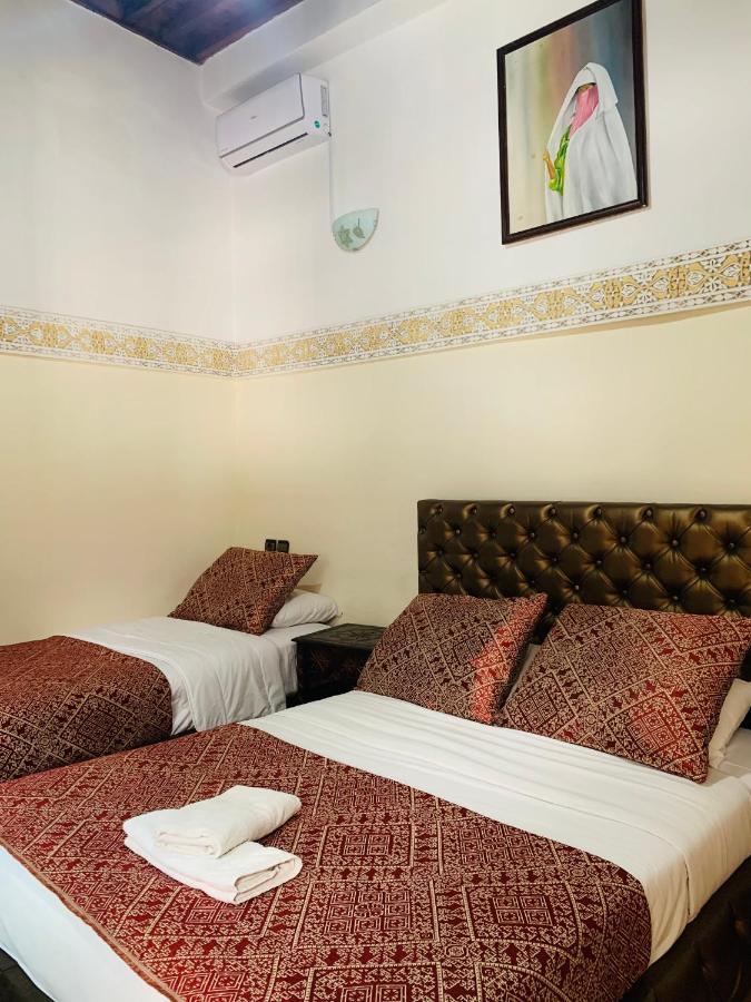 Riad Zahraa Al Ismailia Meknès Esterno foto